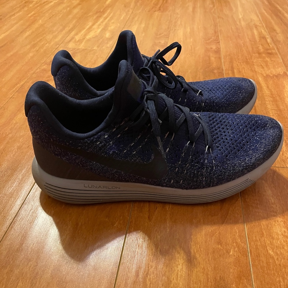 Nike Lunarepic Flyknit Low 2